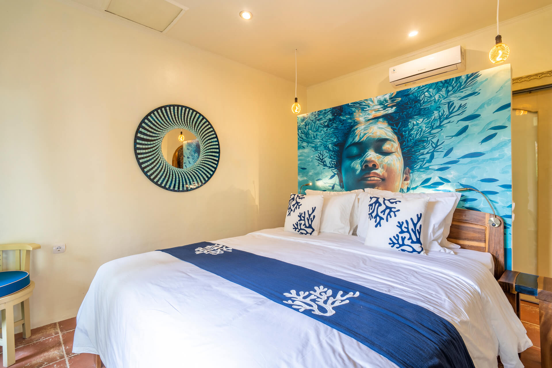 Aqua-House-02-Bedroom-04